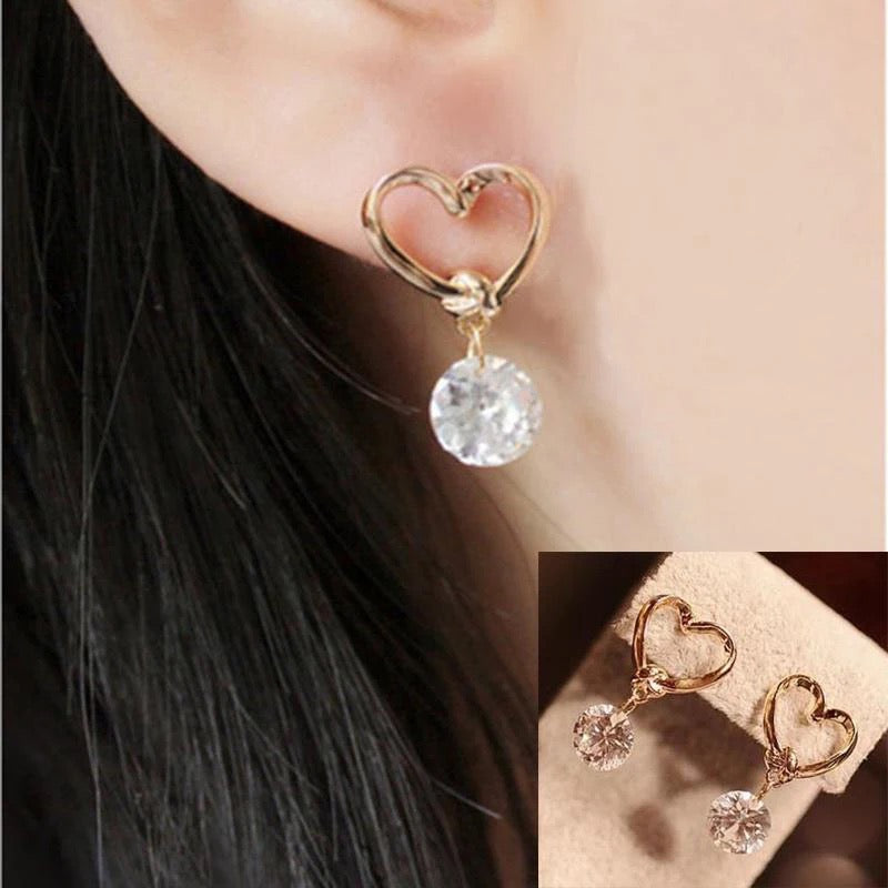 "Radiant Love: Shining Crystal Heart Stud Earrings"