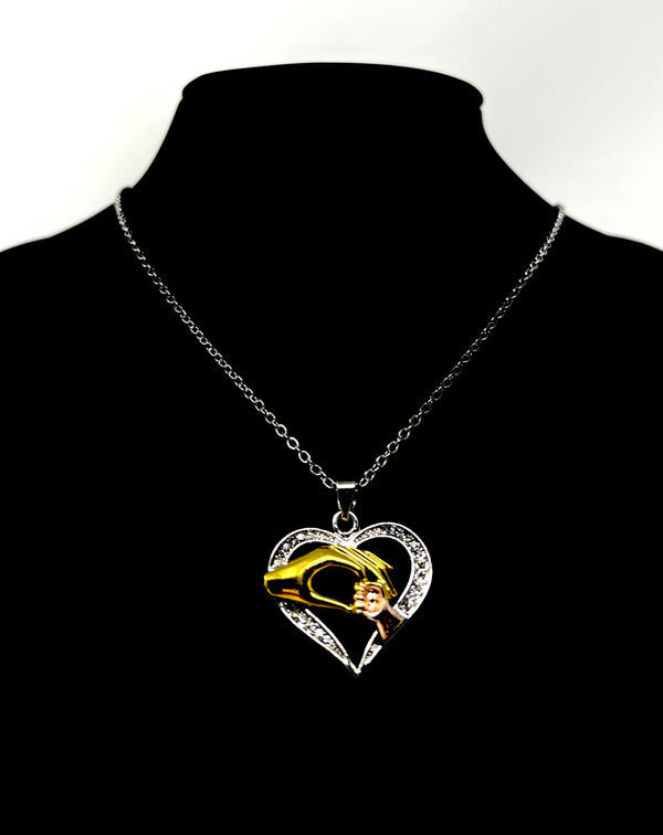 "Heart Pendant Necklace - A Symbol of Mother's Love"(1pc)