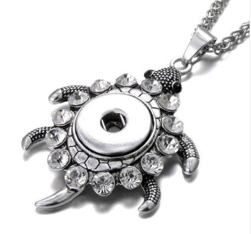 "Turtle with Clear Rhinestones Snap Pendant Necklace - Fits 18mm/20mm Snap Buttons"(1pc)