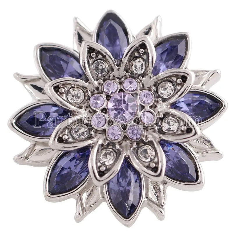 "Royal Amethyst Blossom: Gemstone-Encrusted Metal Snap Button with Enchanting Purple Petals"-18mm