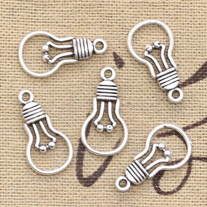 "Mini Vintage Light Bulb Charm - Illuminate Your Style with Nostalgic Charm for Keychains and More" 21x11mm (1pc)