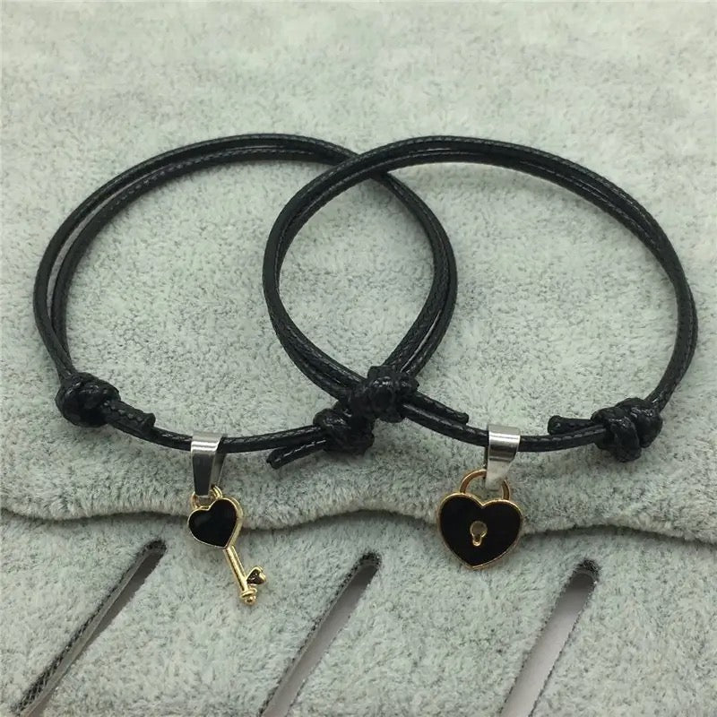 "Enchanting Bonds: Handcrafted Lock and Key Adjustable Rope Bracelet Set for Couples"