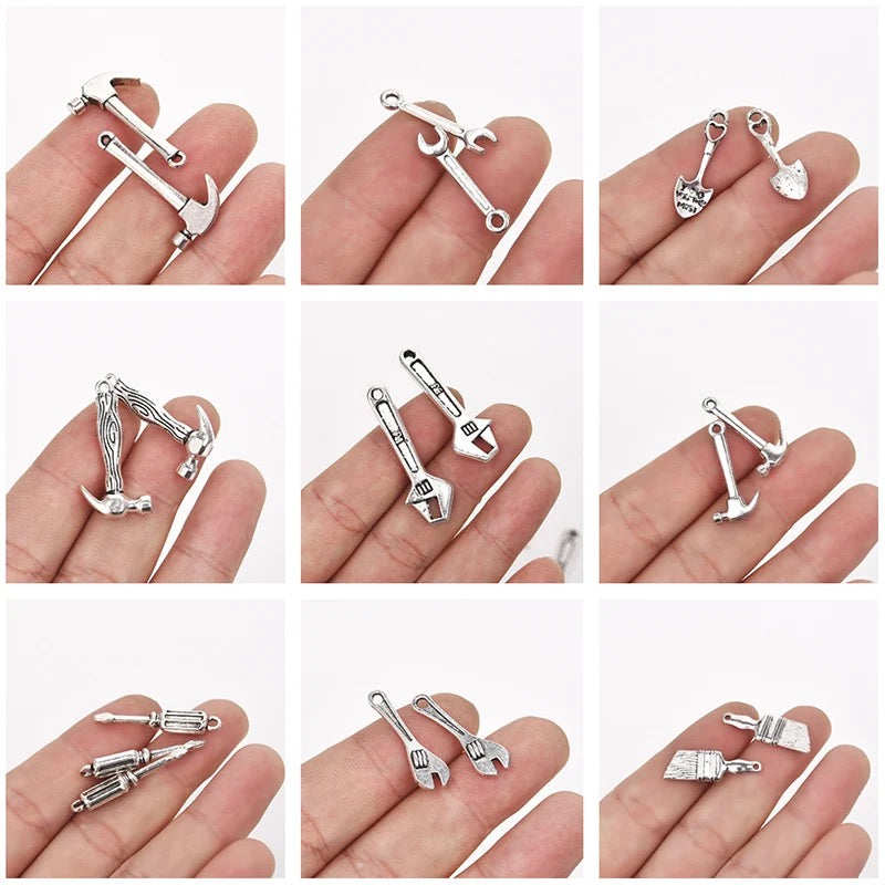 Captivating Metal Charms/Pendants - Miniature Tools for Keychains and Creative Expression (1pc)