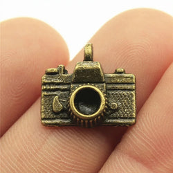 Vintage-inspired Photography Camera Charm/Pendant: Capturing Memories in Style (1pc)