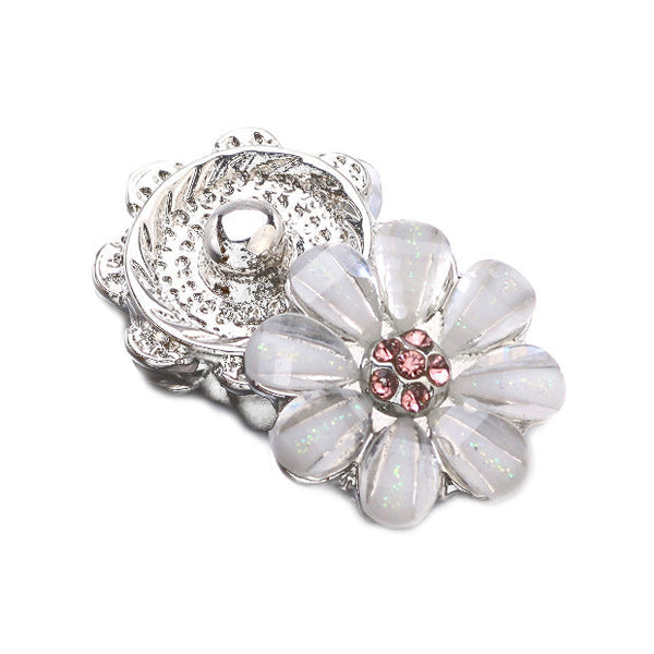 "Garden of Elegance: Crystal Flower Snap Button with Sparkling Rhinestones"- 12MM Snap