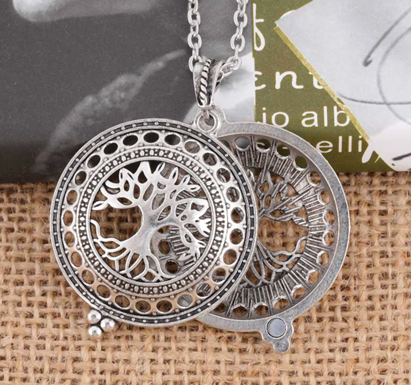 Tree of Life Locket Aromatherapy Necklace - Essential Oil Diffuser