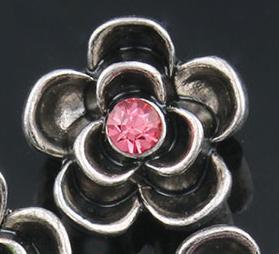 "Radiant Blooms: 12mm Flower Snap Button with Stunning Rhinestone Center"- 12MM